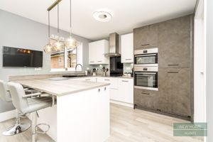 Photo 21- click for photo gallery